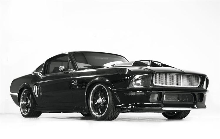 158379_Front_3-4_Web