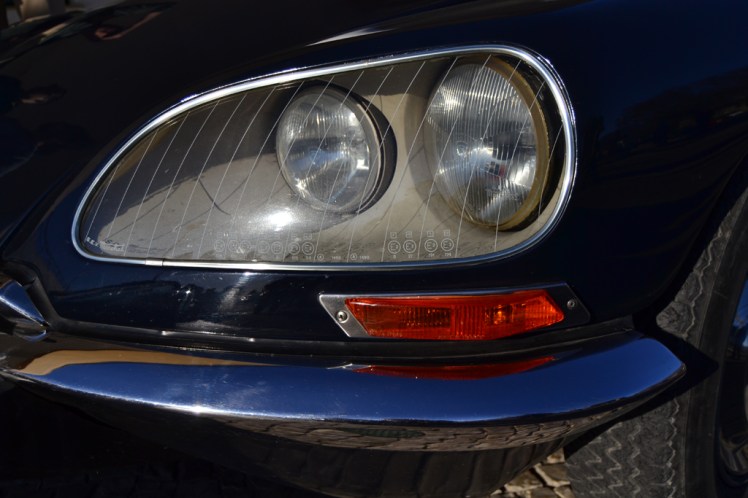 Citroen DS Safari headlight