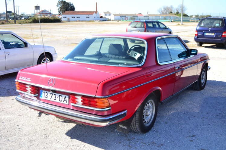 Mercedes Benz 230CE (rear)