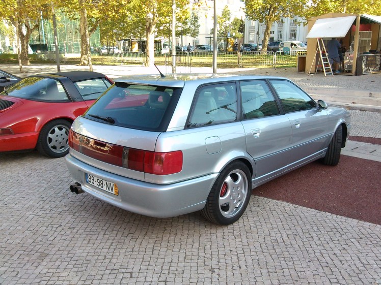 Audi RS2