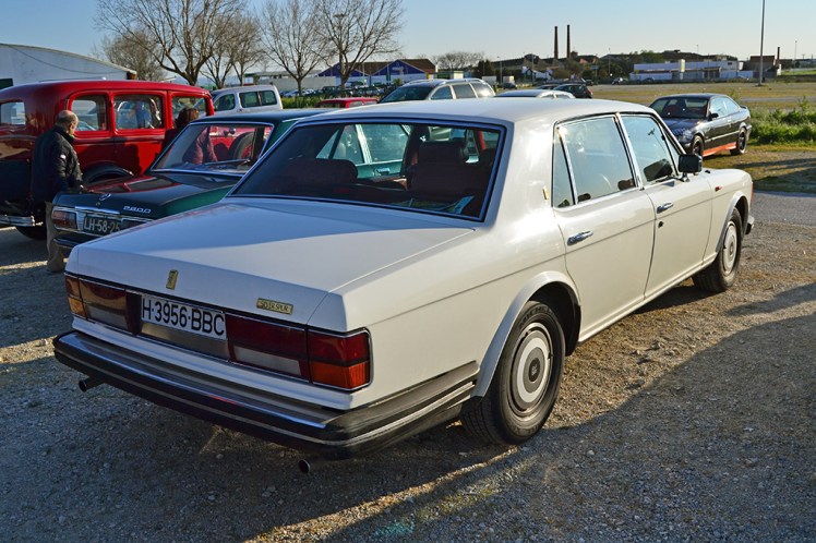 Rolls Royce Silver Spur (Rear)