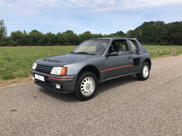 Peugeot 205 Turbo 16