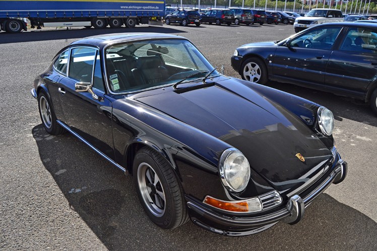 Porsche 911S 2.4