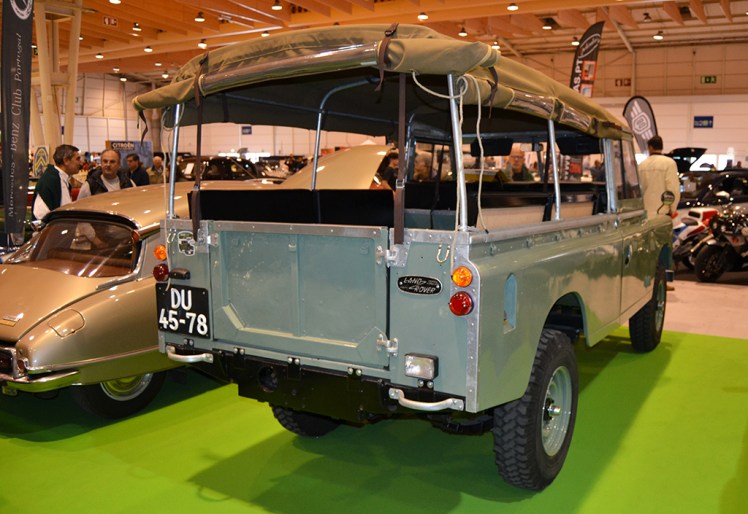 Land Rover Series III (rear)