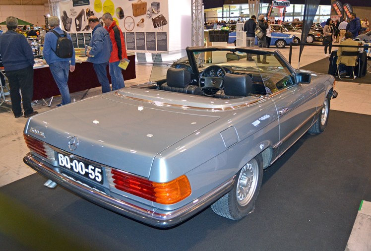 Mercedes Benz 280SL R107 (rear)
