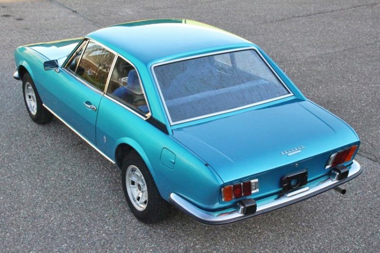 Peugeot 504 Coupe (rear)