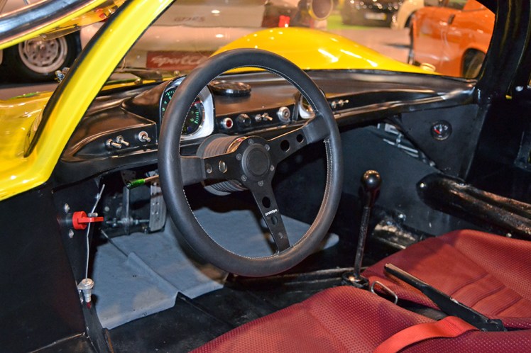 Porsche 906 (interior)