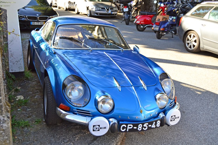 Alpine A110 (1)