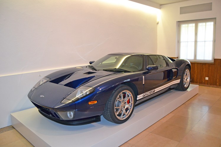 Ford GT (1)