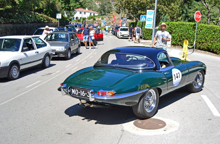 Jaguar E-Type Convertible (4)