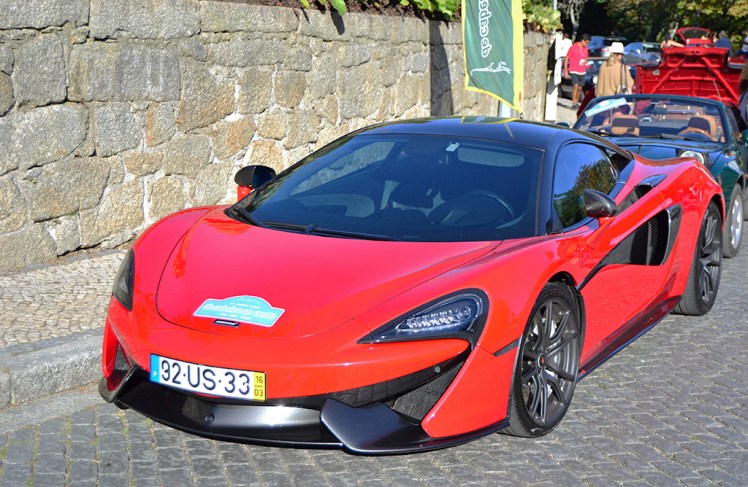 McLaren 570S (3)