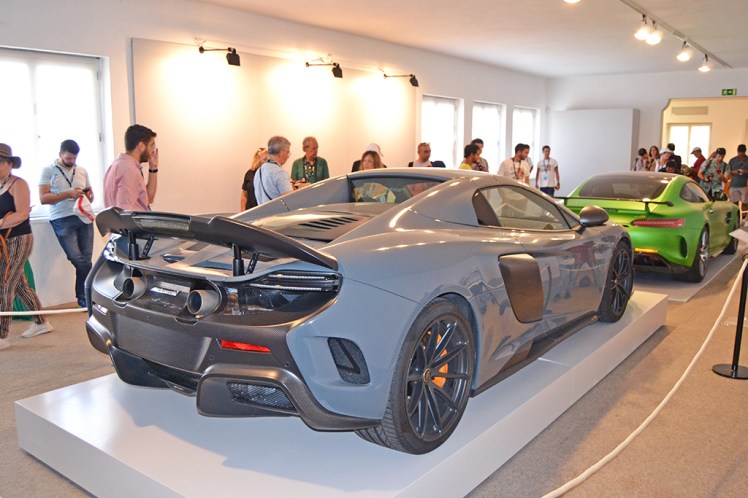 McLaren 675 LT (2)