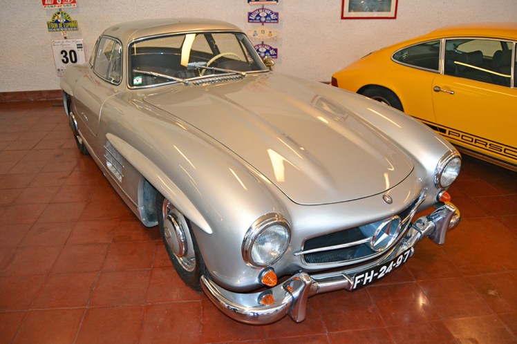 Mercedes 300SL Gullwing (2)