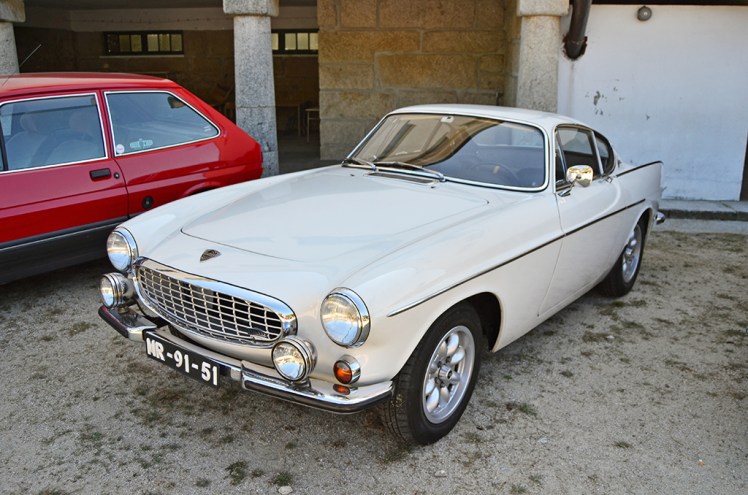 Volvo P1800 (1)