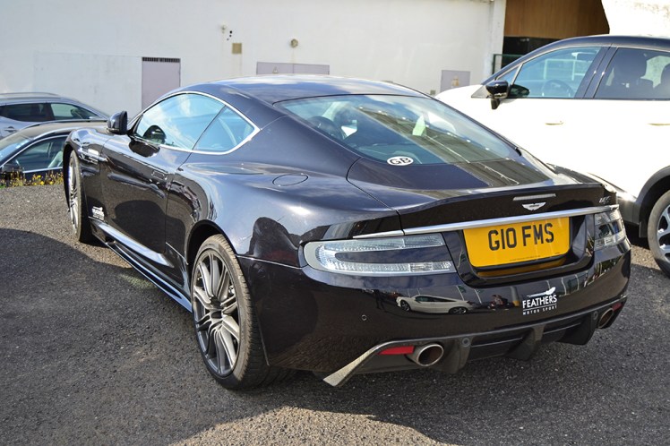 Aston Martin DBS (2)