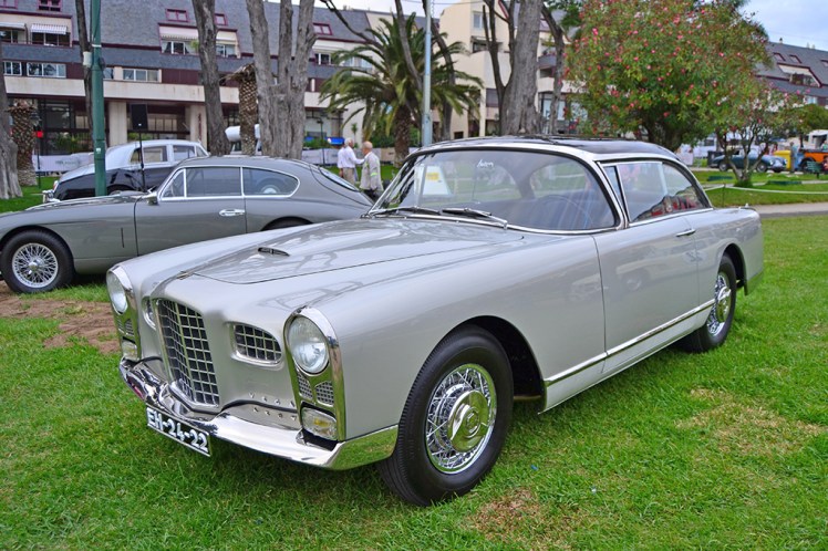 Facel Vega FV2B