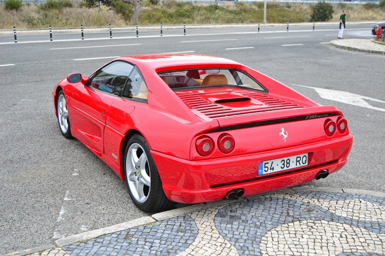 Ferrari F355 Berlinetta (2)