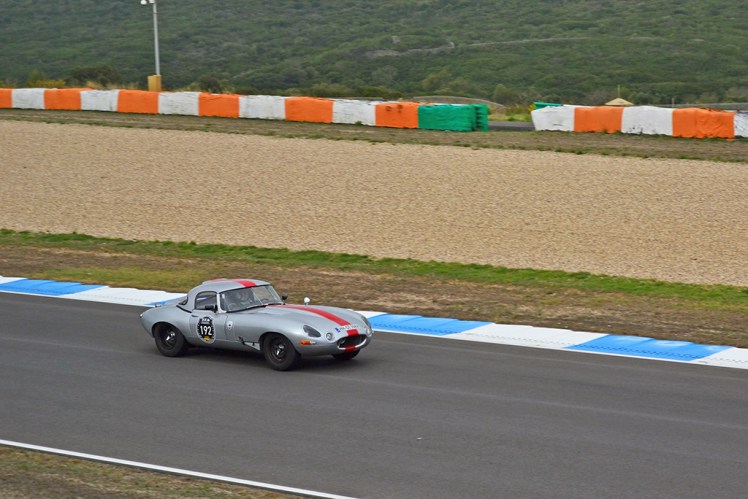 Jaguar E-Type Semi-Lightweight (2)