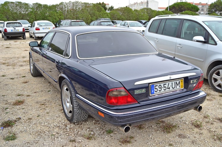 Jaguar XJ6 X300 (2)