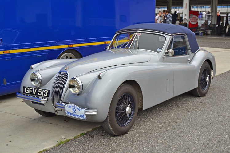 Jaguar XK120 (3)