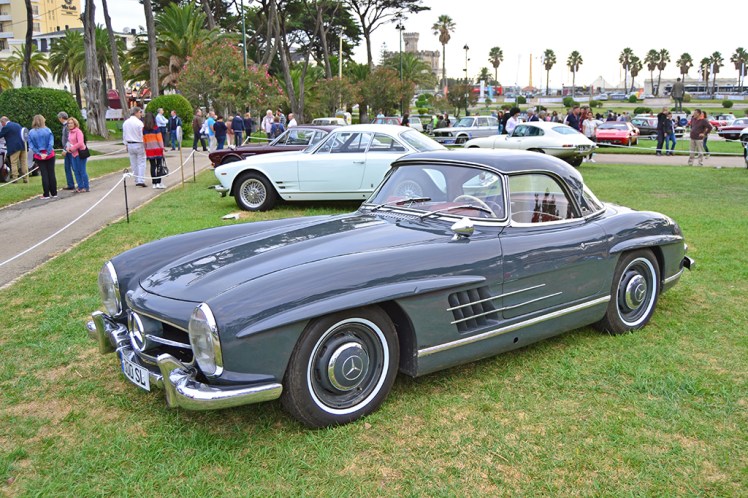 Mercedes-Benz 300SL Roadster (2)