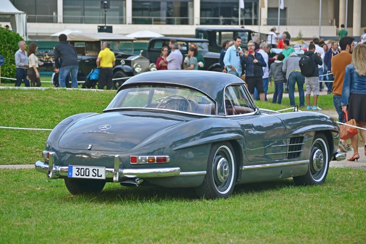 Mercedes-Benz 300SL Roadster (4)