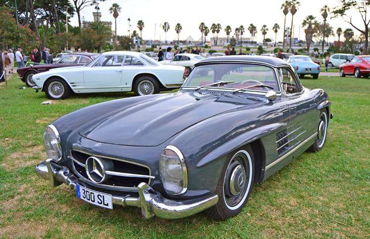 Mercedes-Benz 300SL Roadster
