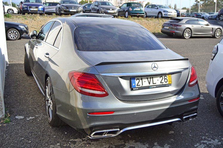 Mercedes-Benz C63S AMG (2)