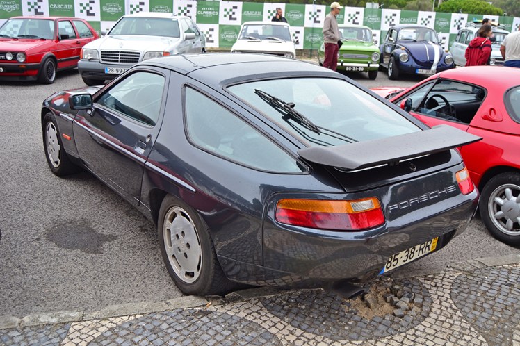 Porsche 928 (2)