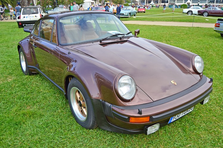 Porsche 930 Turbo (4)