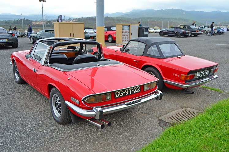 Triumph TR6 - Triumph Stag (2)